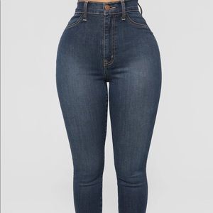 Size 9, High Rise Denim Skinny Jeans